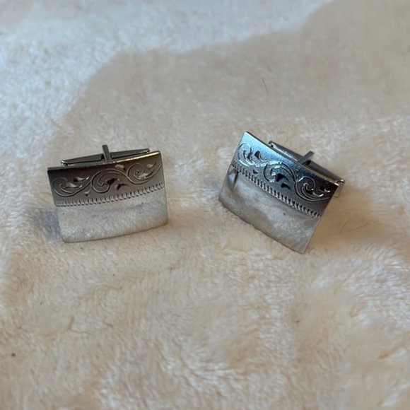 Silver tone cuff links with etched pattern vintage - Picture 1 of 2